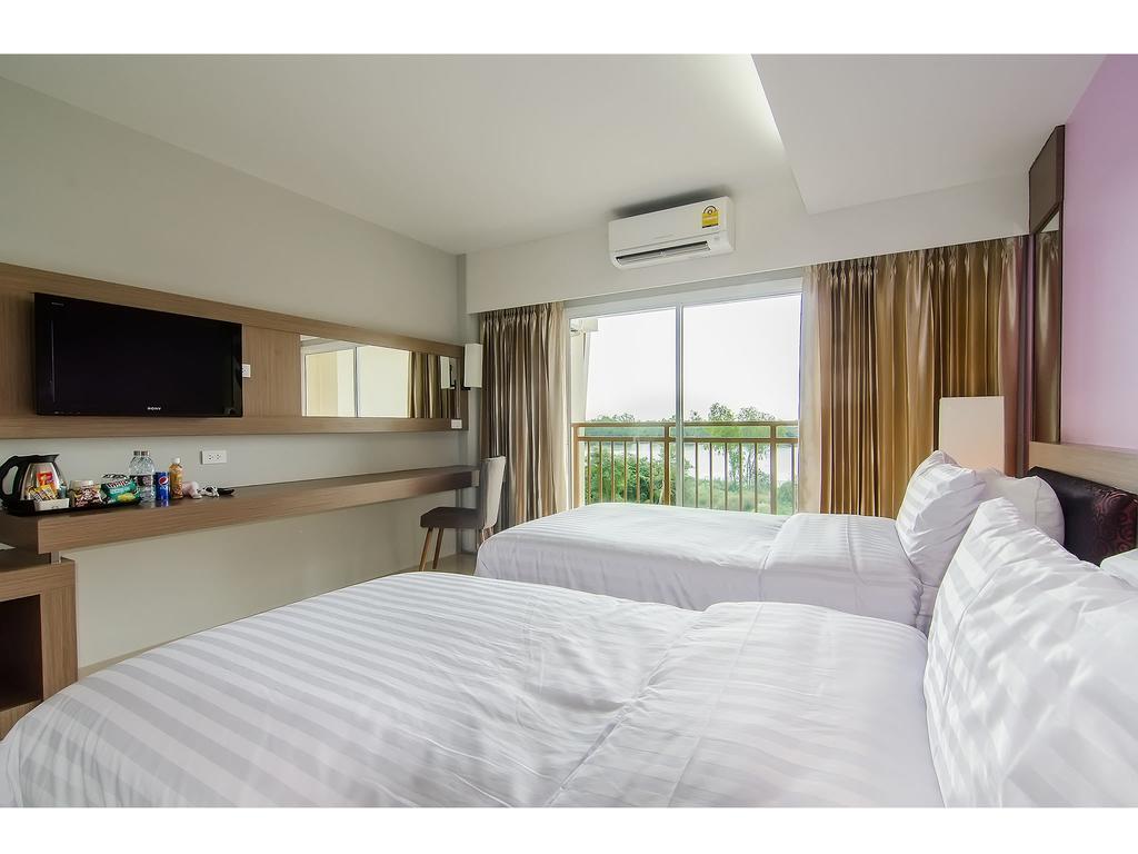 The Lake Hotel Khon Kaen Room photo