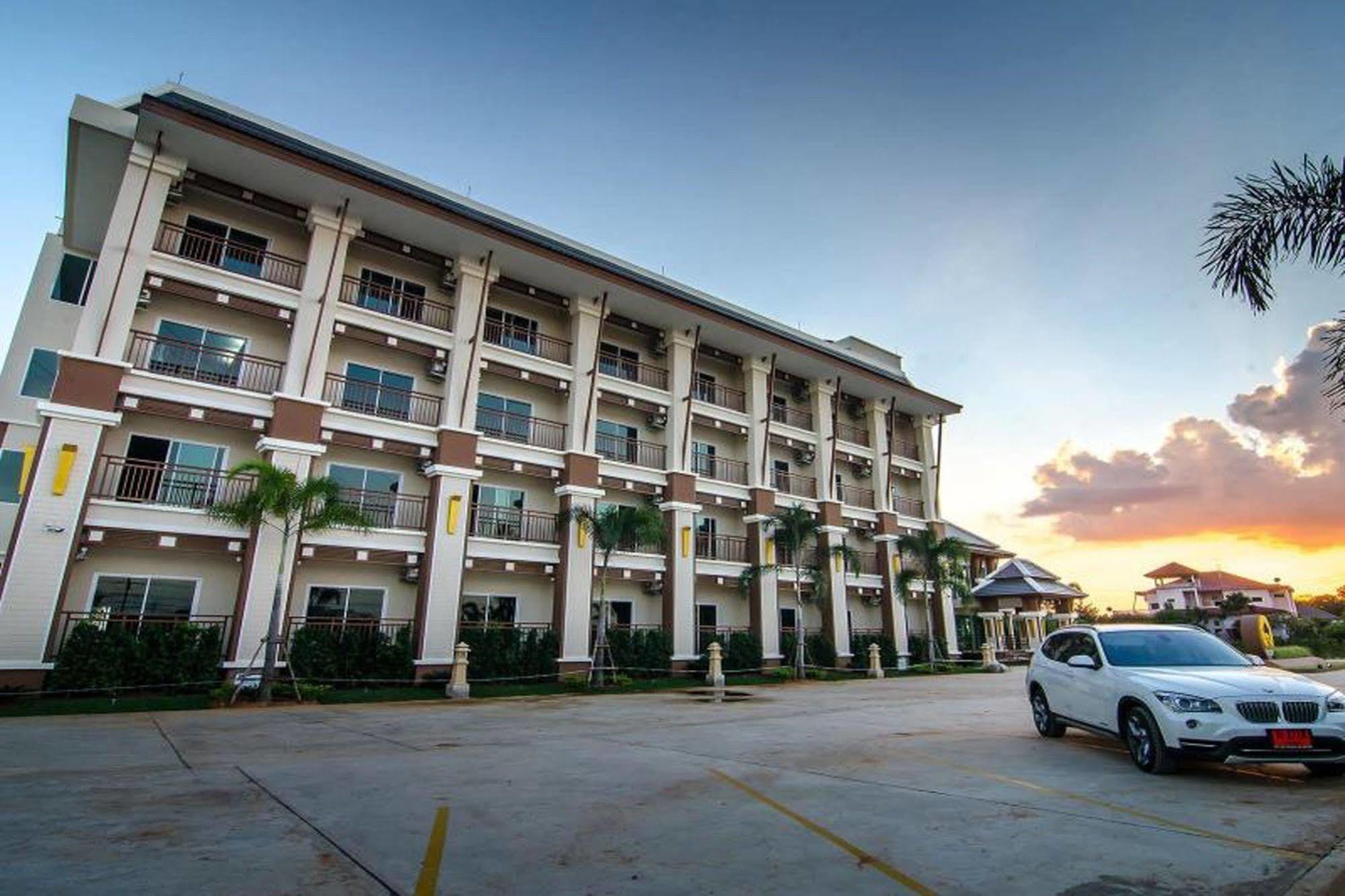 The Lake Hotel Khon Kaen Exterior photo