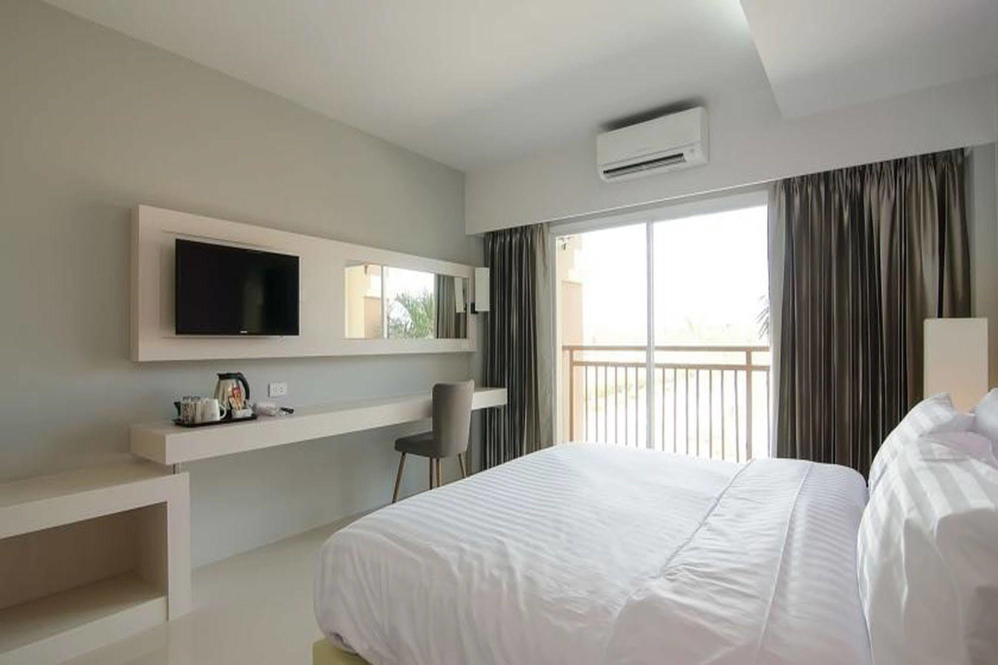 The Lake Hotel Khon Kaen Exterior photo